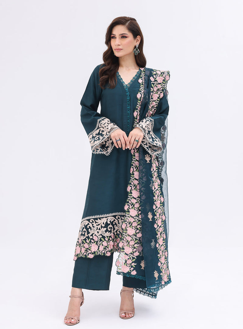 Zainab Chottani | Luxury Pret | JADE ECTASY by Zainab Chottani - Designer Dress - Type: Ladies Clothes - Available at Libayah - 100% Original