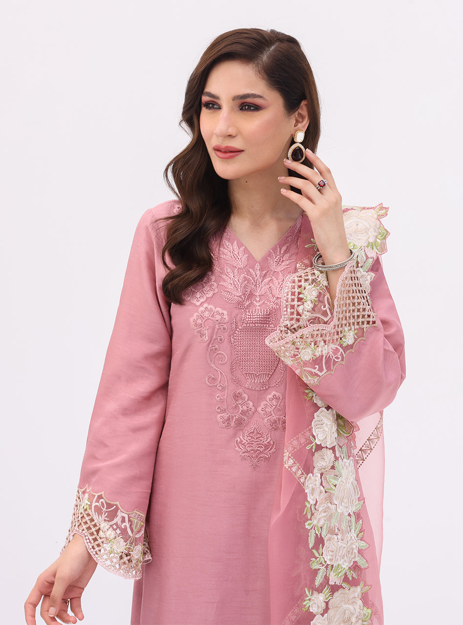 Zainab Chottani | Luxury Pret | PINK AURA by Zainab Chottani - Designer Dress - Type: Ladies Clothes - Available at Libayah - 100% Original