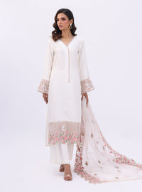 Zainab Chottani | Luxury Pret | AZIN GLOW by Zainab Chottani - Designer Dress - Type: Ladies Clothes - Available at Libayah - 100% Original