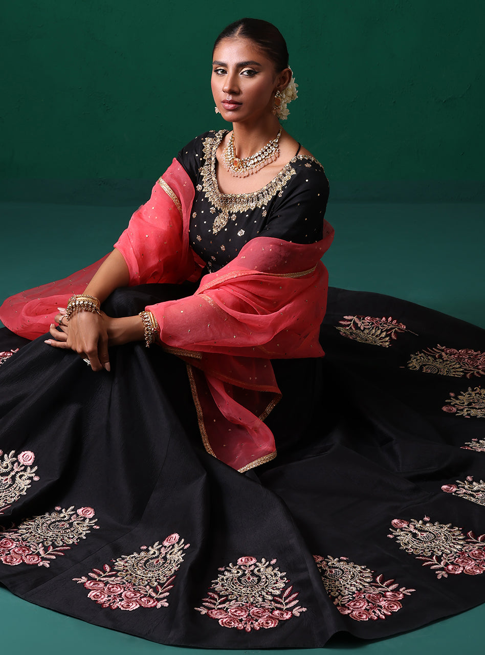 Zainab Chottani | Semi Formals | ARASIH by Zainab Chottani - Designer Dress - Type: Ladies Clothes - Available at Libayah - 100% Original