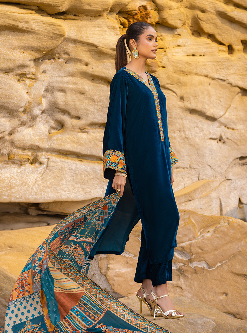 Zainab Chottani | Luxury Pret | MAH FEROZ by Zainab Chottani - Designer Dress - Type: Ladies Clothes - Available at Libayah - 100% Original