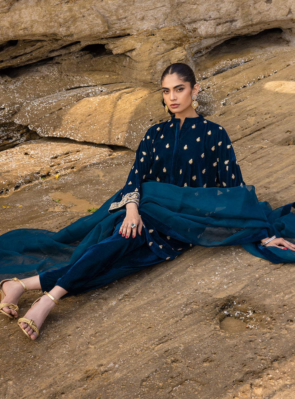 Zainab Chottani | Luxury Pret | PAREEHA by Zainab Chottani - Designer Dress - Type: Ladies Clothes - Available at Libayah - 100% Original