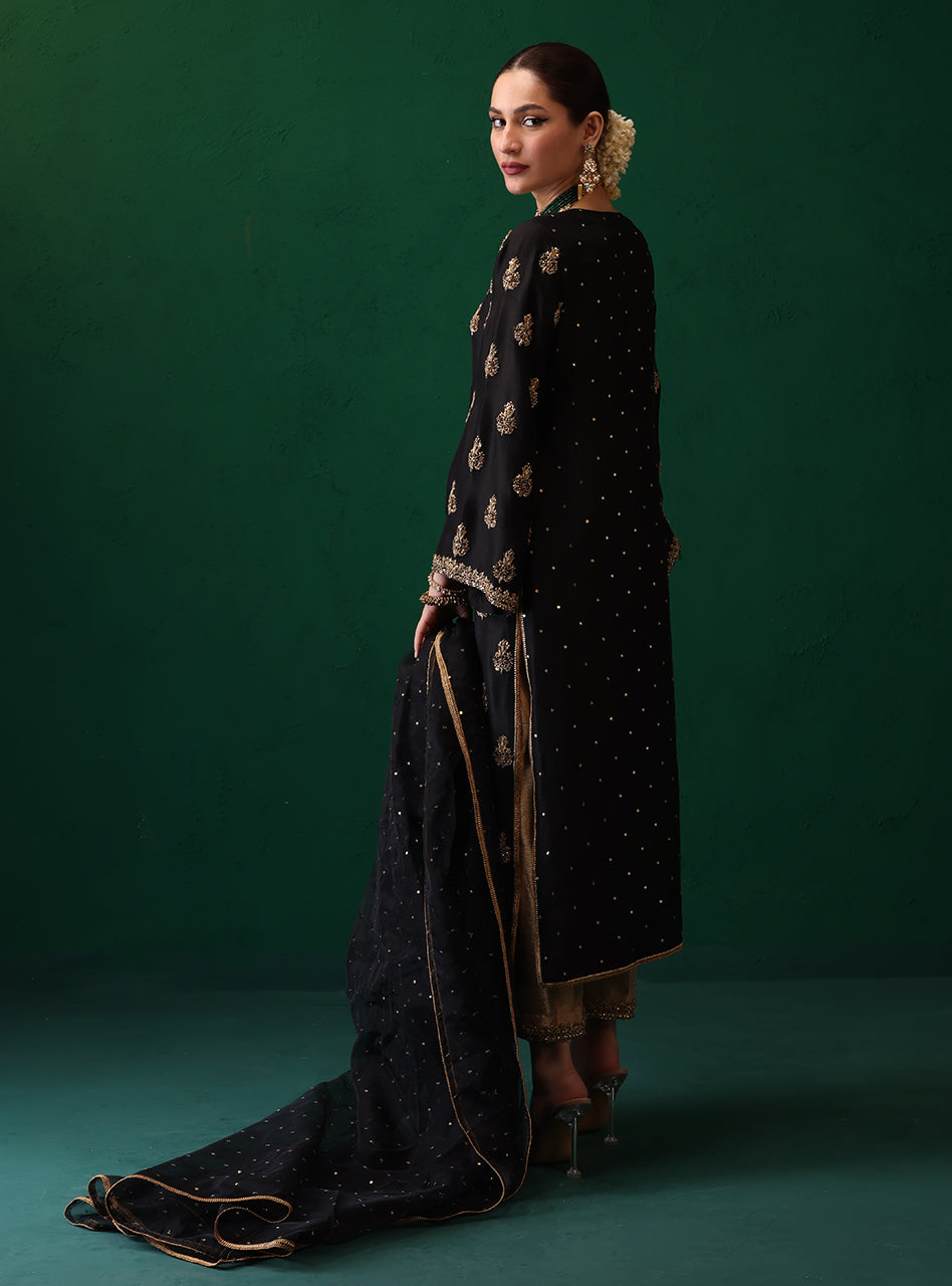 Zainab Chottani | Semi Formals | SHEHNAAZ by Zainab Chottani - Designer Dress - Type: LA - Available at Libayah - 100% Original