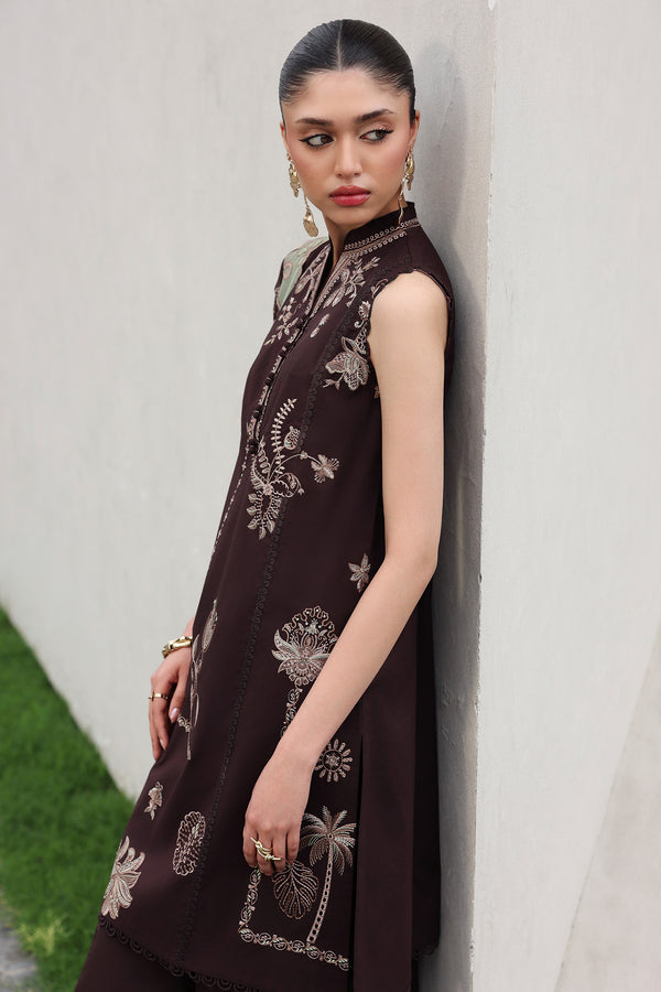 Qalamkar | Q Line Lawn 26 | QKL-15 YASRA by Qalamkar - Designer Dress  - Type : Ladies Clothes - Available at Libayah - 100% Original 