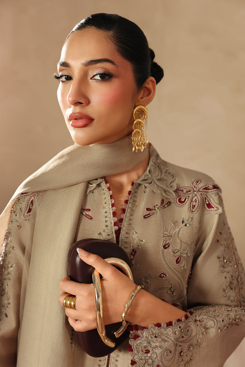 Qalamkar | Luxury Pret 26 | QLP-01 - Veena by Qalamkar - Designer Dress  - Type : Ladies Clothes - Available at Libayah - 100% Original 