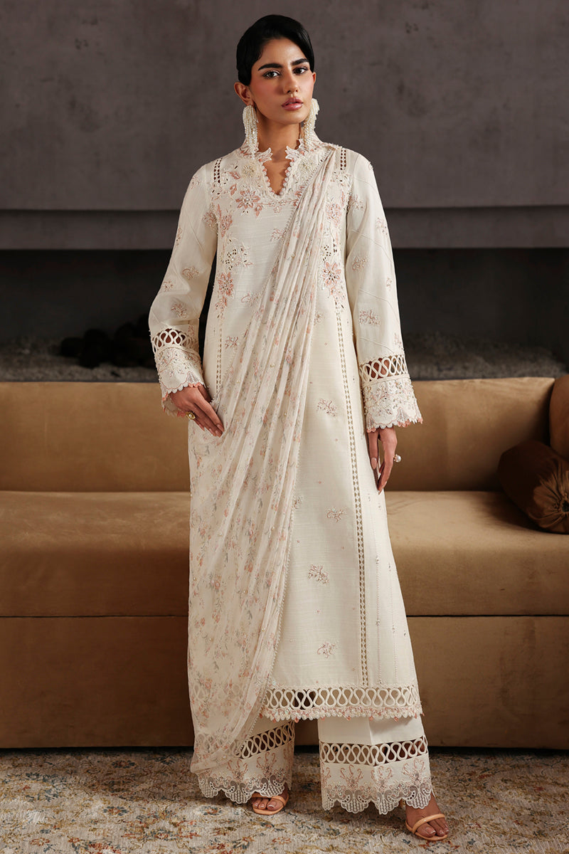 Qalamkar | Luxury Pret 25 | LP-01 NOORAY by Qalamkar - Designer Dress - Type : Ladies Clothes - Available at Libayah - 100% Original 