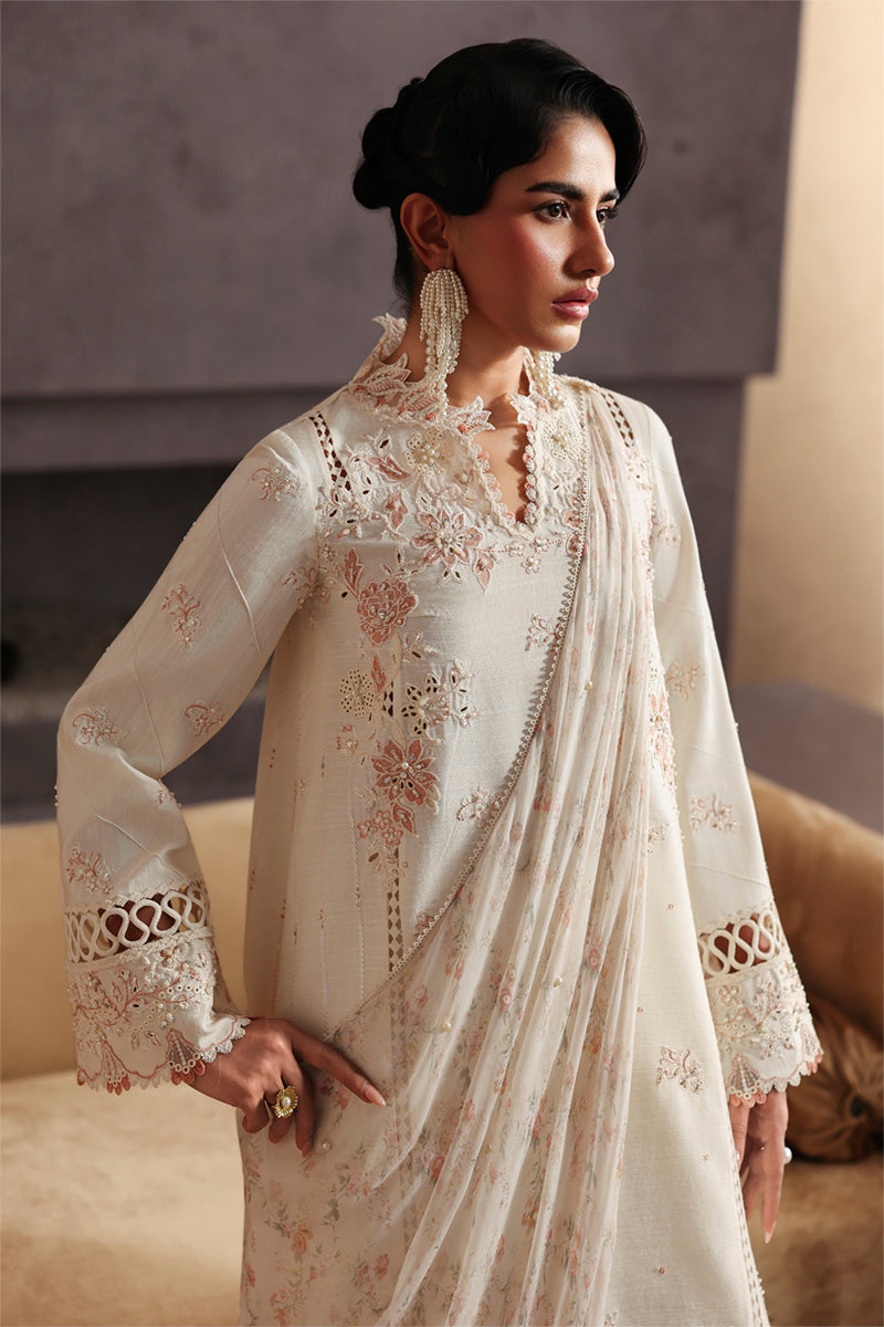 Qalamkar | Luxury Pret 25 | LP-01 NOORAY by Qalamkar - Designer Dress - Type : Ladies Clothes - Available at Libayah - 100% Original 