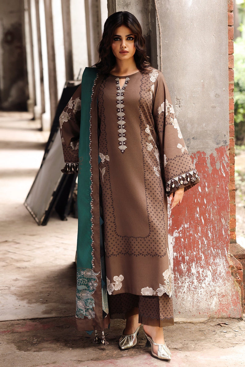 CCW6-16 – authentic Pakistani dress from the Charzima Combination Winter 25 collection for women in the UK