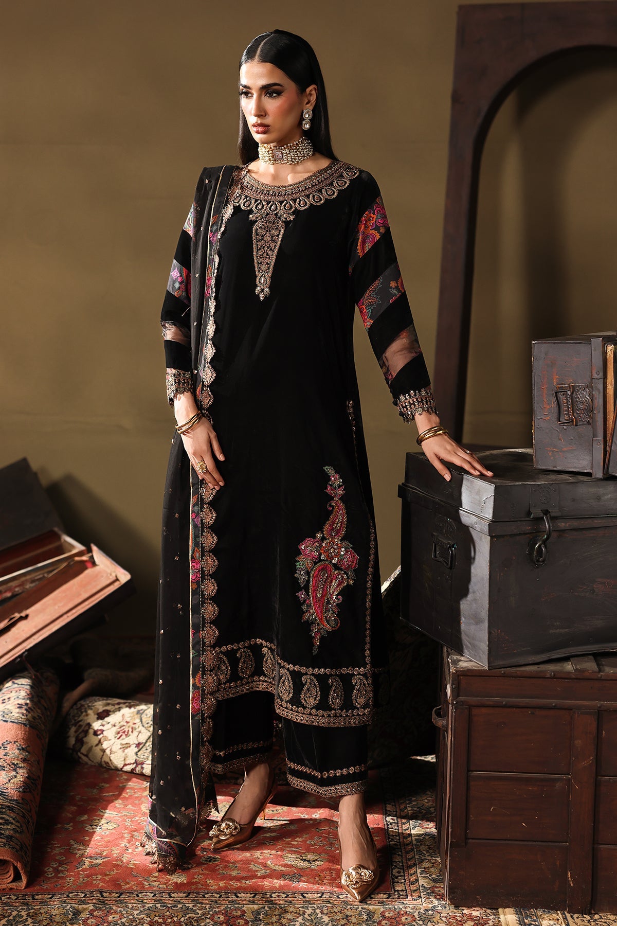Charizma | Signora Velvet 25 | CVT5-01 by Charizma - Designer Dress  - Type : Ladies Clothes - Available at Libayah - 100% Original 