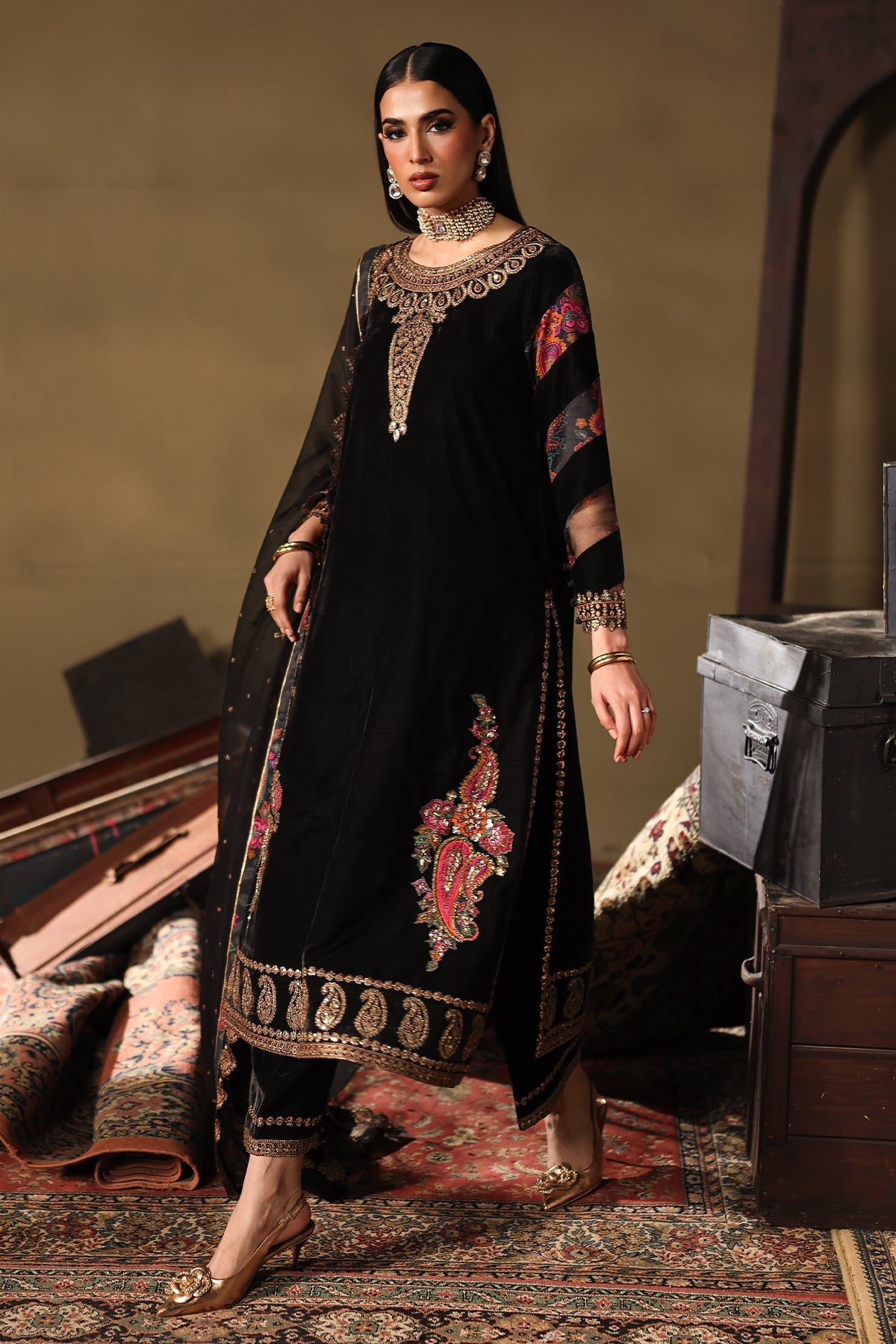 Charizma | Signora Velvet 25 | CVT5-01 by Charizma - Designer Dress  - Type : Ladies Clothes - Available at Libayah - 100% Original 