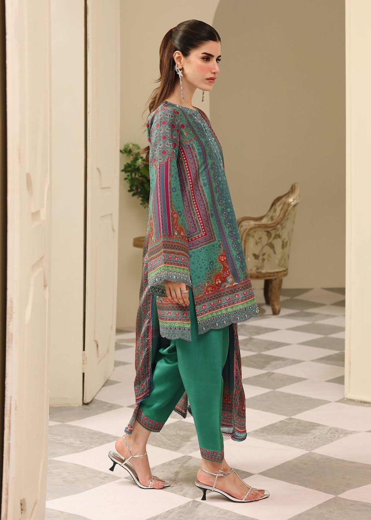Kanwal Malik | Sorelle Luxe Silk 26 | Jiana by Kanwal Malik - Designer Dress  - Type : Ladies Clothes - Available at Libayah - 100% Original 