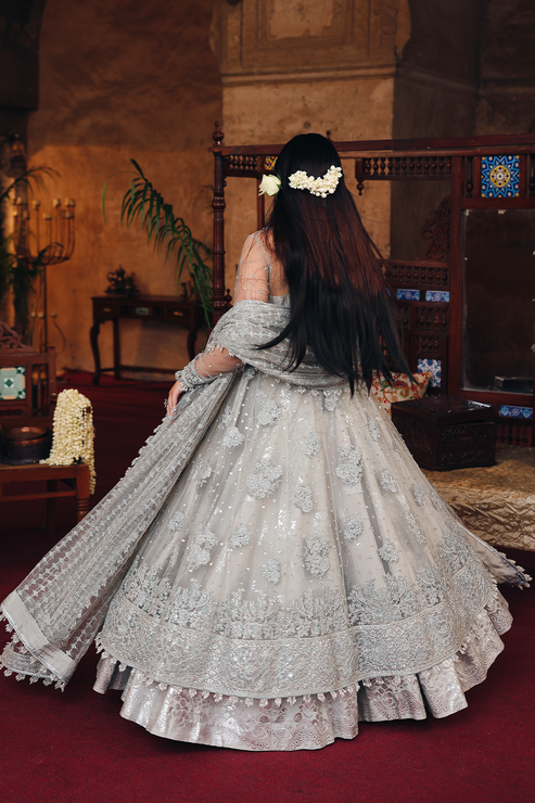 Shehwar – authentic Pakistani formal dress from the Saad Shaikh Silsila Formals 25 collection for women in the UK.