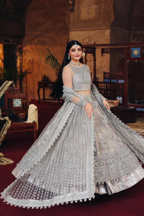 Shehwar – authentic Pakistani formal dress from the Saad Shaikh Silsila Formals 25 collection for women in the UK.