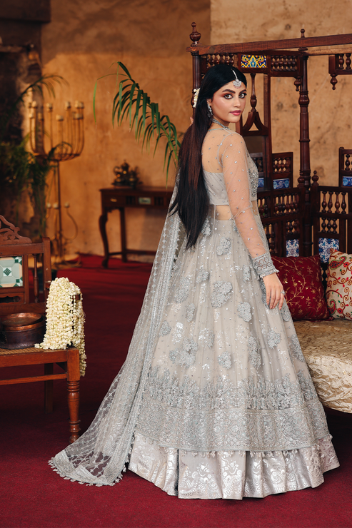 Shehwar – authentic Pakistani formal dress from the Saad Shaikh Silsila Formals 25 collection for women in the UK.