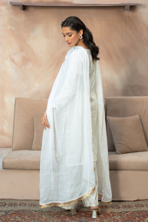 Kross Kulture | Luxury Baharaneh | ETHREAL DELIGHT KLX-00740 by Kross Kulture - Designer Dress - Type: Ladies Clothes - Available at Libayah - 100% Original