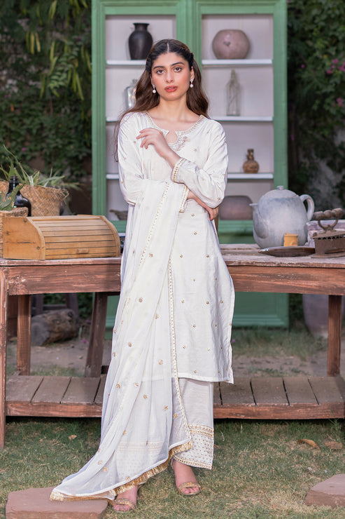 Kross Kulture | Luxury Baharaneh | HEIRLOOM GRACE KLX-00741 by Kross Kulture - Designer Dress - Type: Ladies Clothes - Available at Libayah - 100% Original