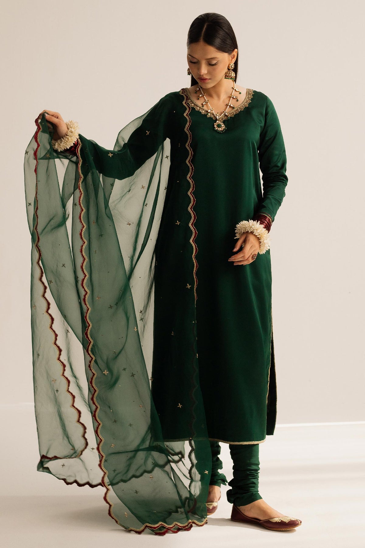 Zara Shahjahan | Wedding Formals 2024 | ZC-4000 by Zara Shahjahan - Designer Dress - Type: Ladies Clothes - Available at Libayah - 100% Original