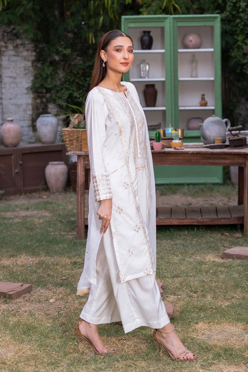 Kross Kulture | Luxury Baharaneh | CLEMENTINE KLX-00738 by Kross Kulture - Designer Dress - Type: Ladies Clothes - Available at Libayah - 100% Original