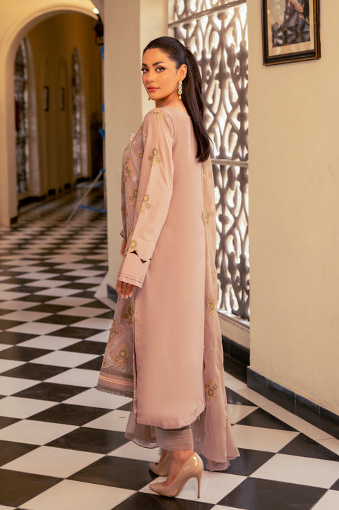 Kross Kulture | Luxury Baharaneh | Dove KLX-00727 by Kross Kulture - Designer Dress - Type: Ladies Clothes - Available at Libayah - 100% Original