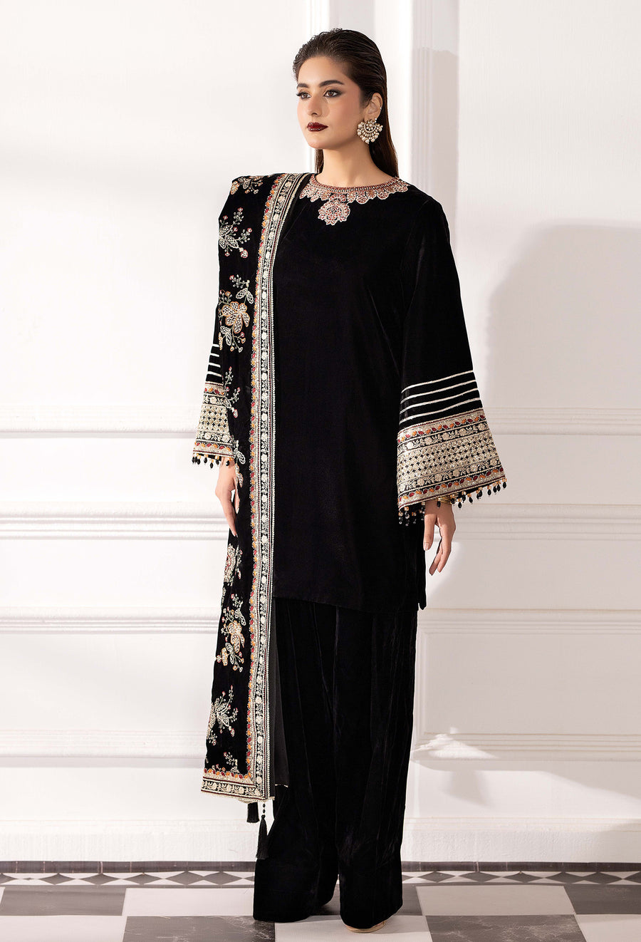 VELVET 7785 – authentic Pakistani formal dress from the Adans Libas Velvet 25 collection for women in the UK