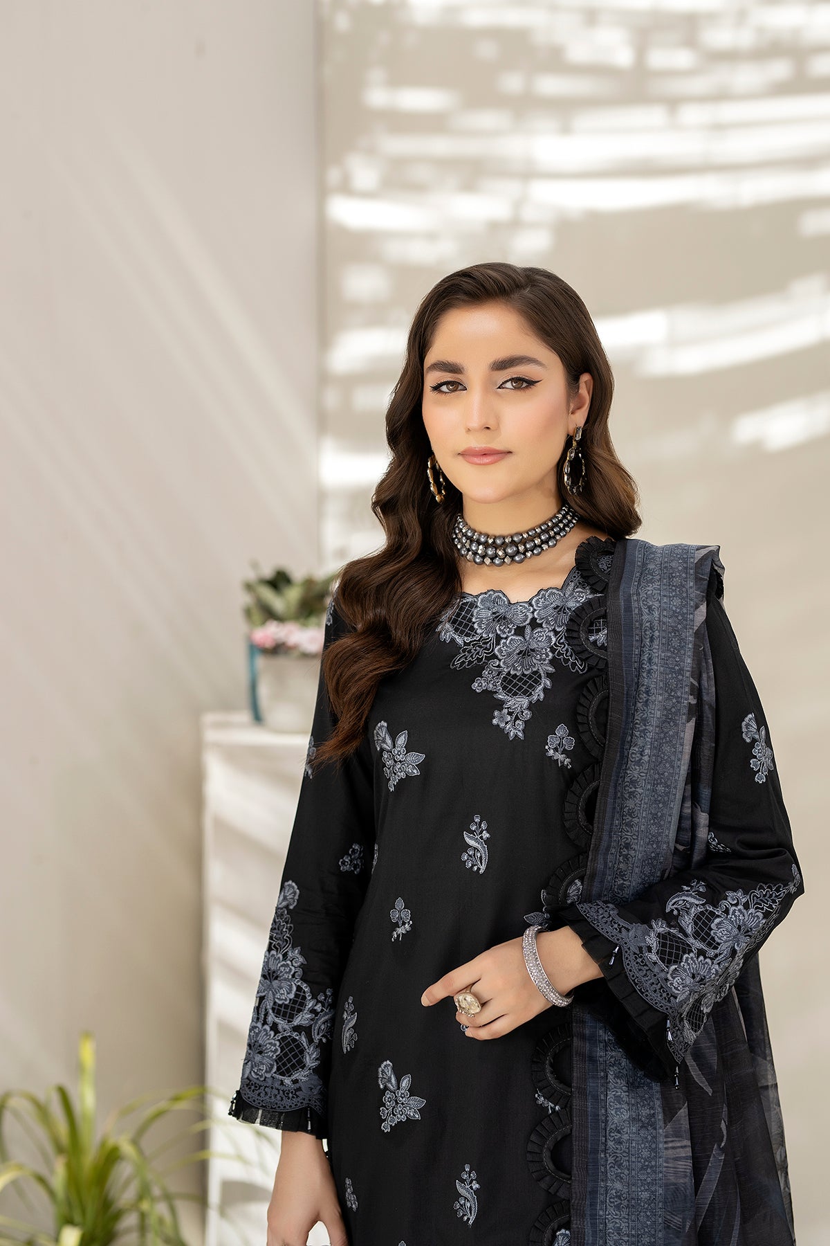 House of Nawab | Zora Luxury Lawn 24 | VALEH by House of Nawab - Designer Dress - Type: Ladies Clothes - Available at Libayah - 100% Original