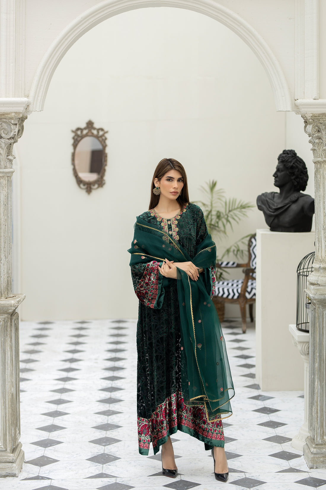 Purple haze Pret Studio | Noubahar Luxury Formals | Moss Plush by Purple Haze - Designer Dress - Type: Ladies Clothes - Available at Libayah - 100% Original