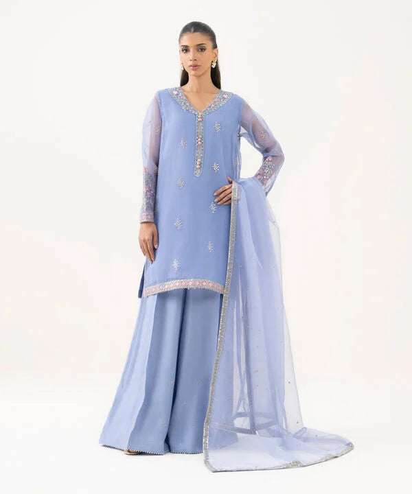 0FSTLXW25V47_999 – authentic Pakistani dress from the Sapphire Ready to Wear Fall Winter 25 collection for women in the UK
