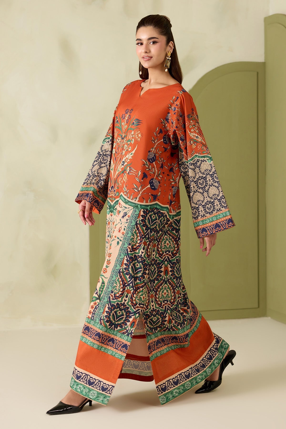 Alizeh | Printed Lawn | AF-PL-6071-Charm by Alizeh - Designer Dress  - Type : Ladies Clothes - Available at Libayah - 100% Original 