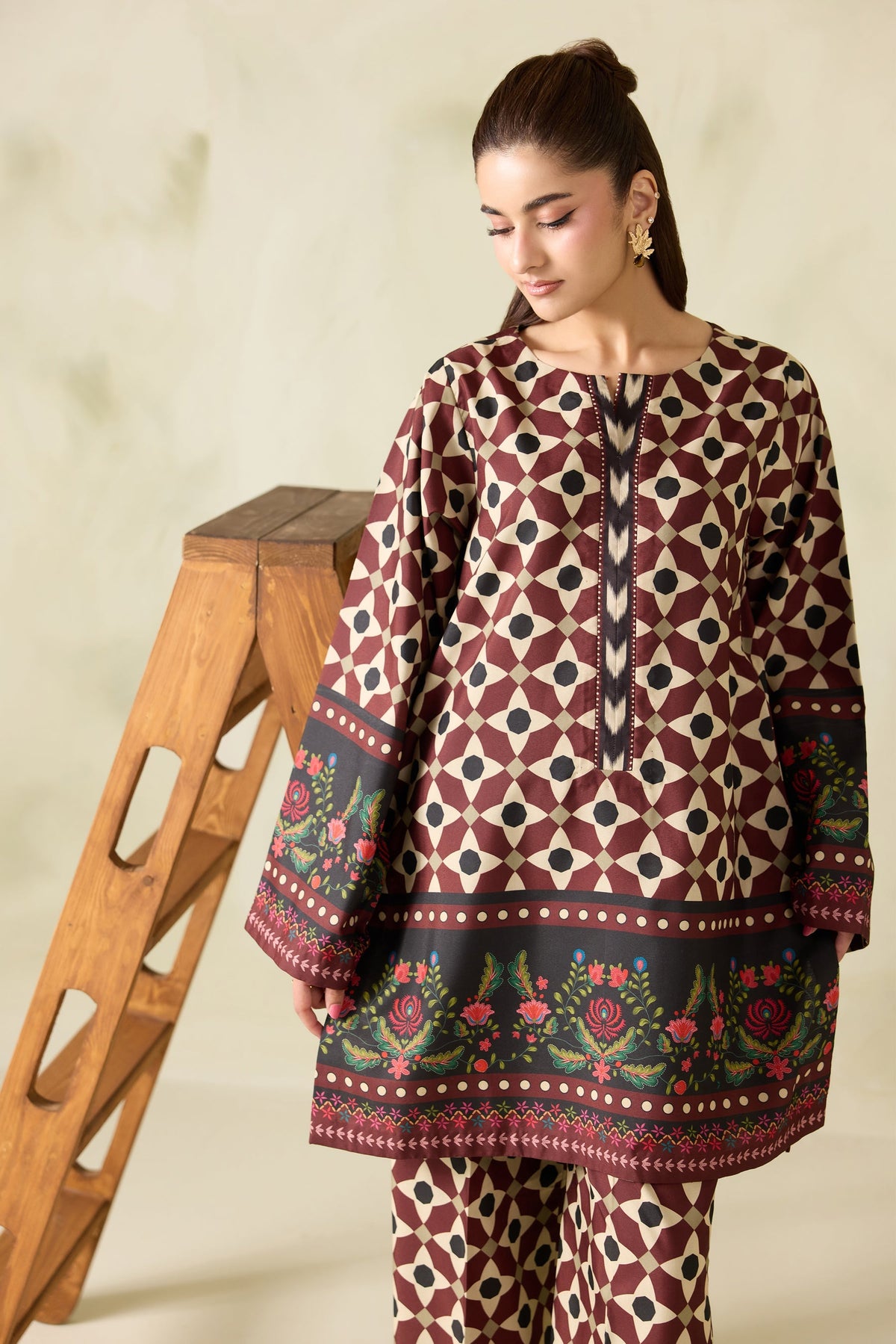 Alizeh | Printed Lawn | AF-PL-6075-ZIRWAH by Alizeh - Designer Dress  - Type : Ladies Clothes - Available at Libayah - 100% Original 