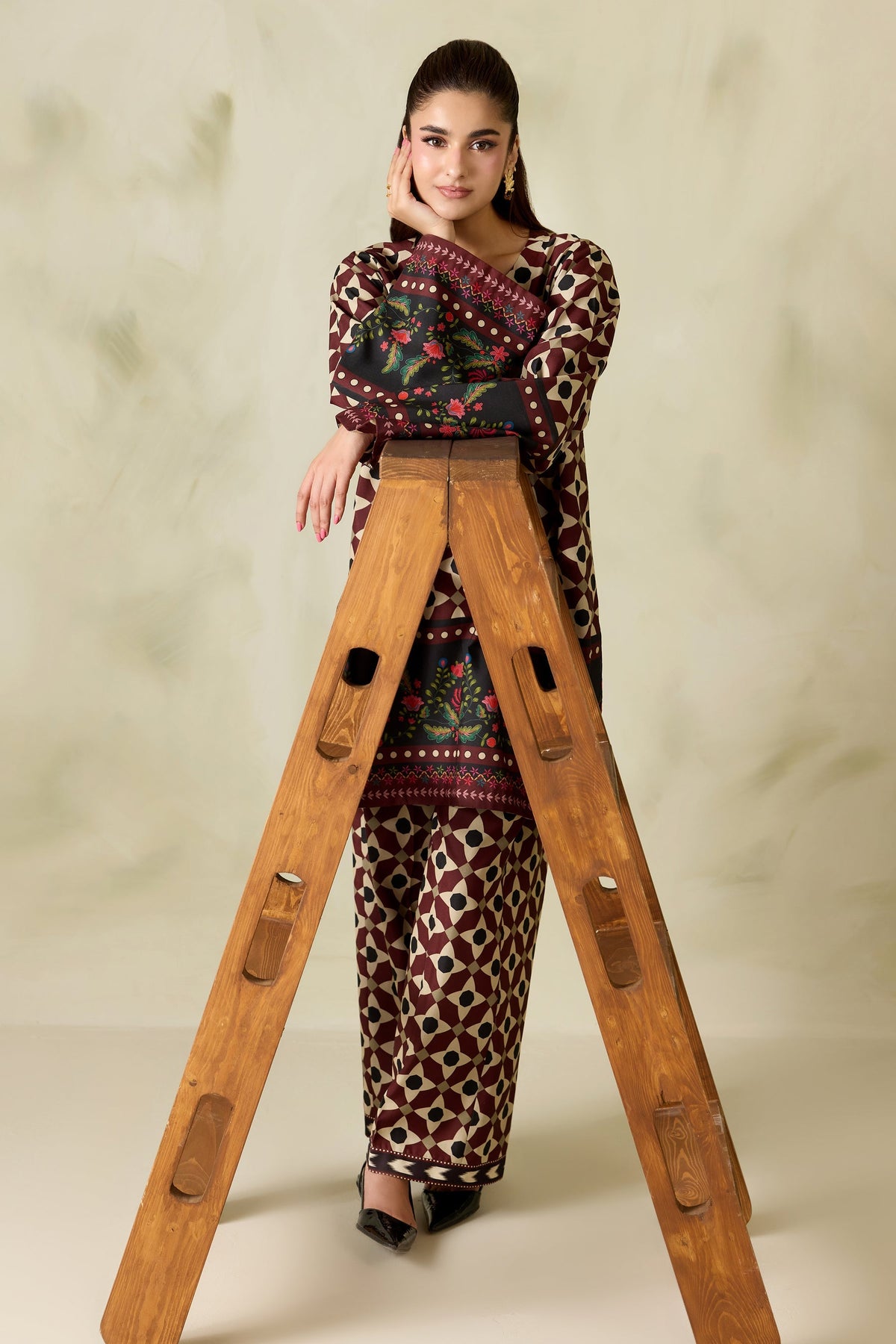 Alizeh | Printed Lawn | AF-PL-6075-ZIRWAH by Alizeh - Designer Dress  - Type : Ladies Clothes - Available at Libayah - 100% Original 