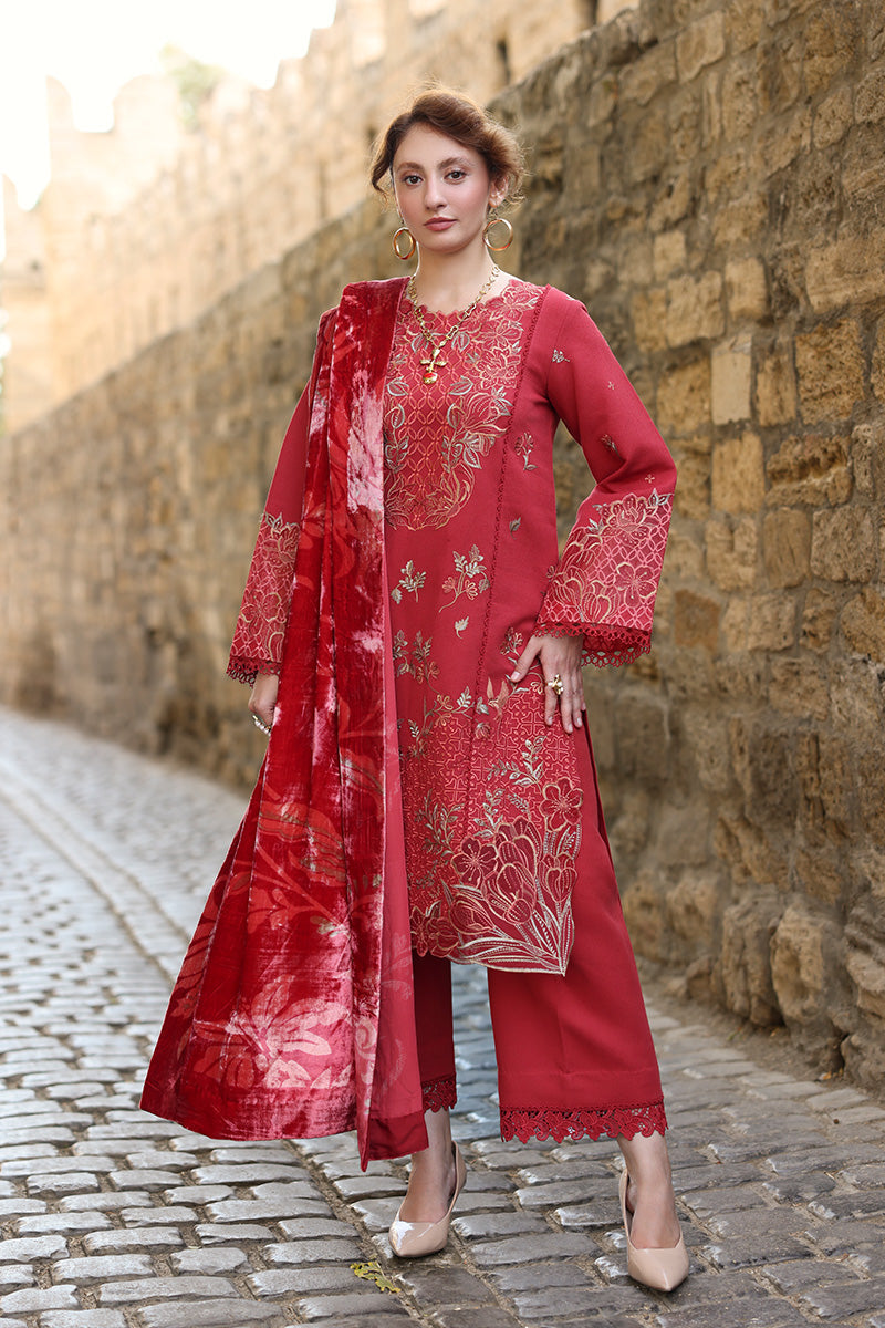 Cold Brew – authentic Pakistani dress from the Rangrasiya Carnation Luxury Shawl Edit collection for women in the UK.
