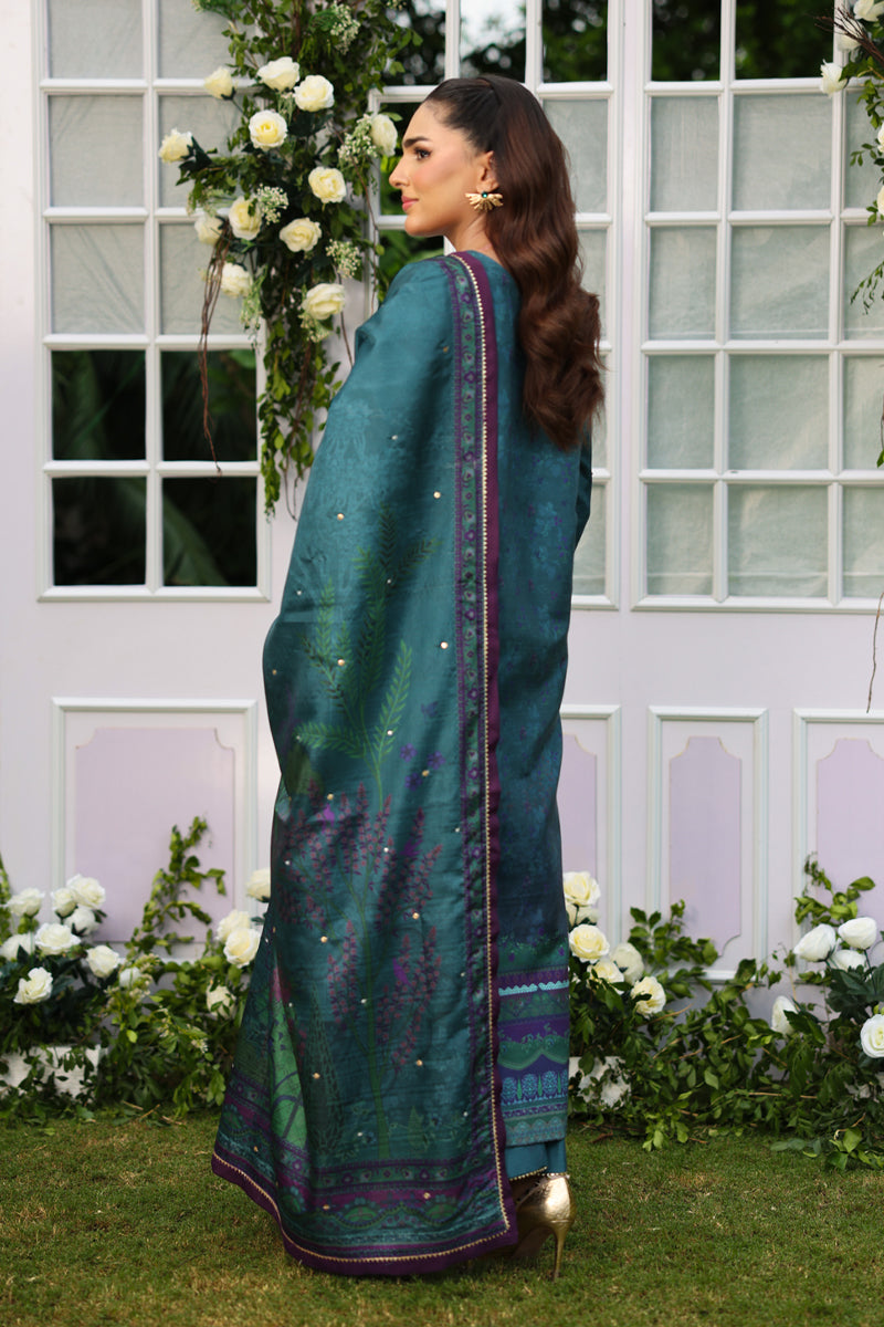 Behnaz – authentic Pakistani formal dress from the Rangrasiya Luxe Silk collection for women in the UK.