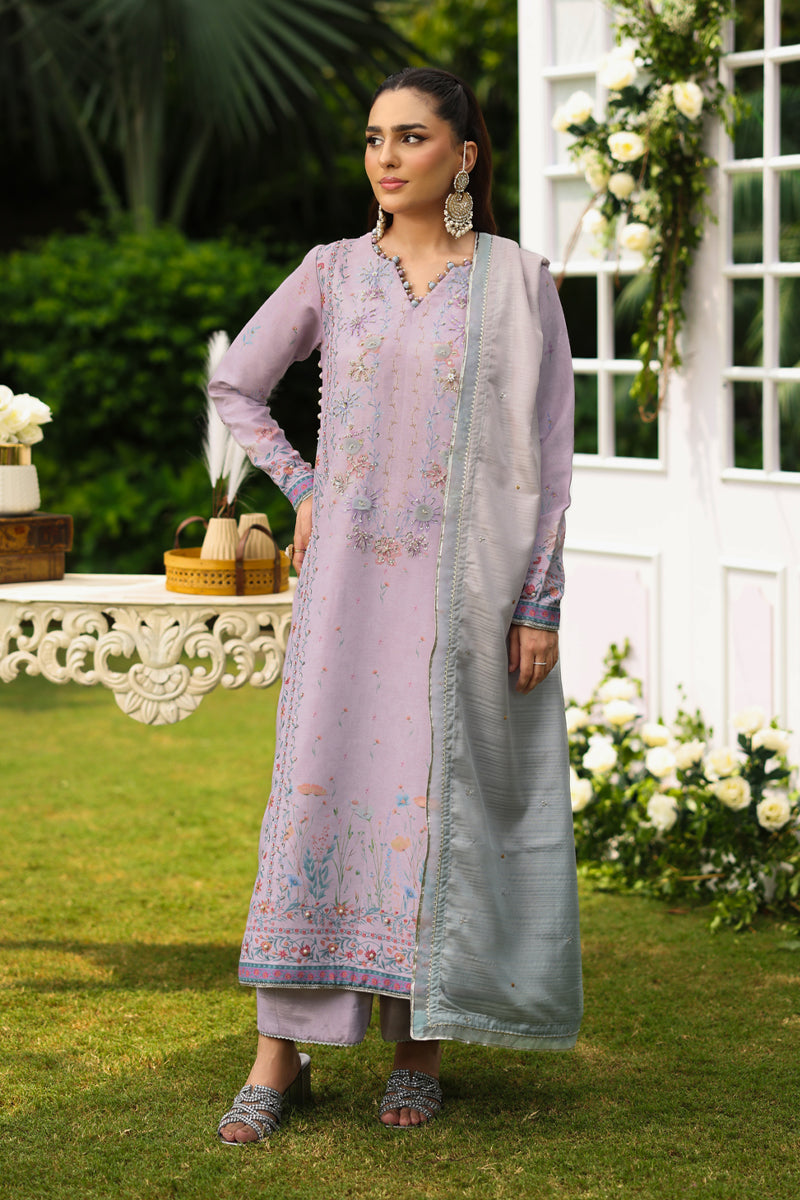 Irsia – authentic Pakistani formal dress from the Rangasiya Luxe Silk collection for women in the UK.