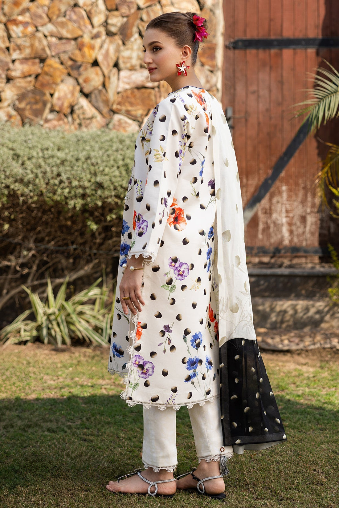 Alizeh | Sheen Lawn Prints 25 | AF-PL-6037-Loco by Alizeh - Designer Dress - Type: Ladies Clothes - Available at Libayah - 100% Original