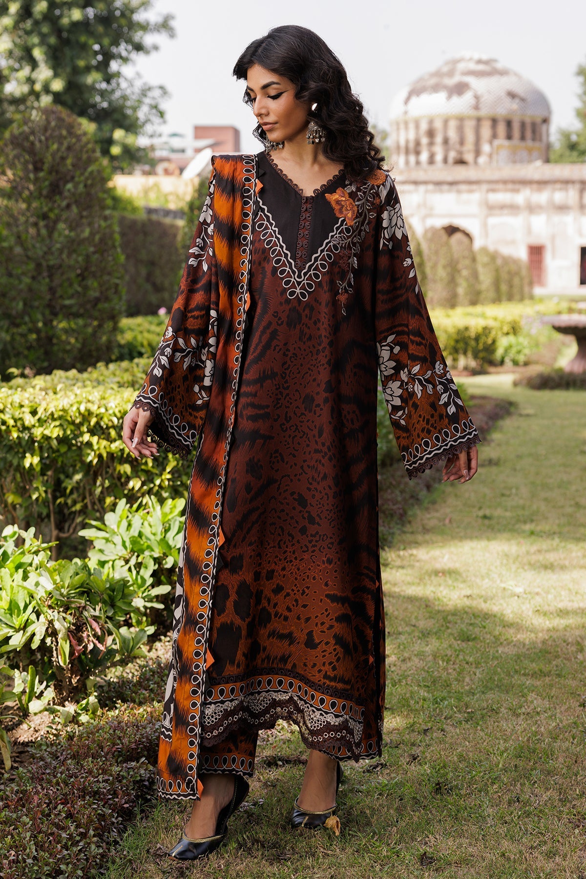 CCW6-15 – authentic Pakistani dress from the Charizma Combination Winter 25 collection for women in the UK