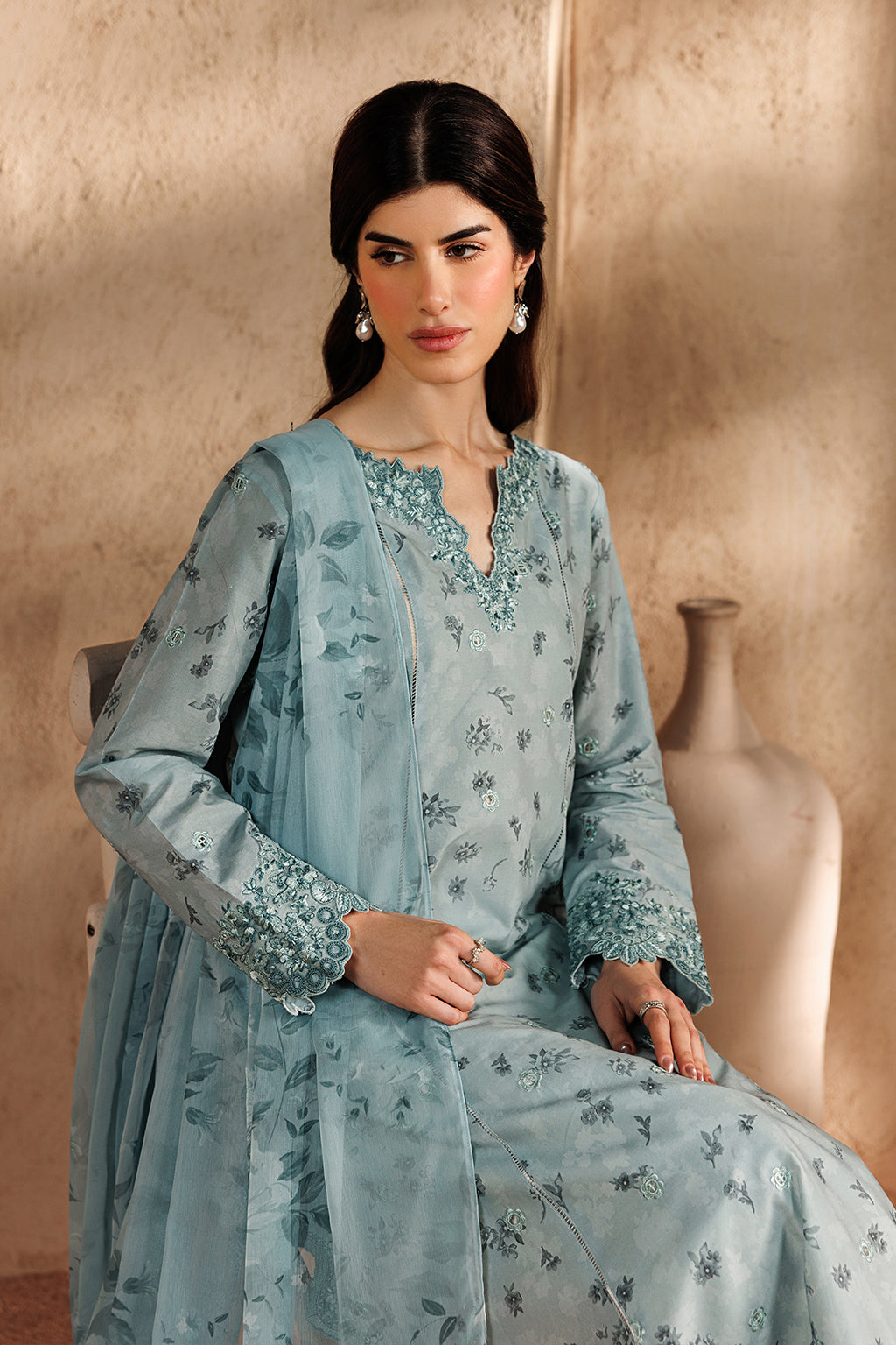 Iznik | Printed Lawn 26 | UE-671 Printed Lawn by Iznik - Designer Dress  - Type : Ladies Clothes - Available at Libayah - 100% Original 