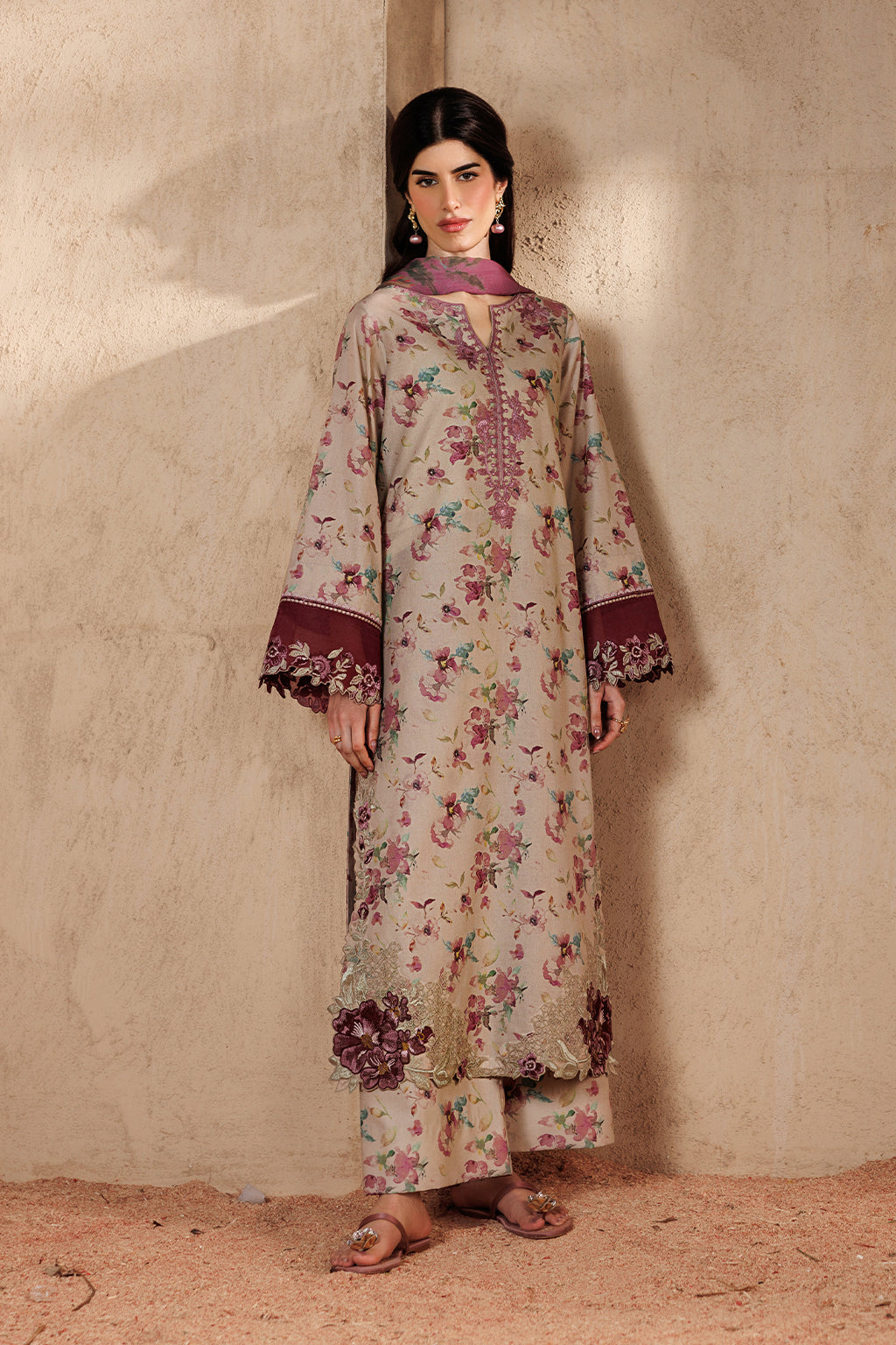 Iznik | Printed Lawn 26 | UE-674 Printed Lawn by Iznik - Designer Dress  - Type : Ladies Clothes - Available at Libayah - 100% Original 
