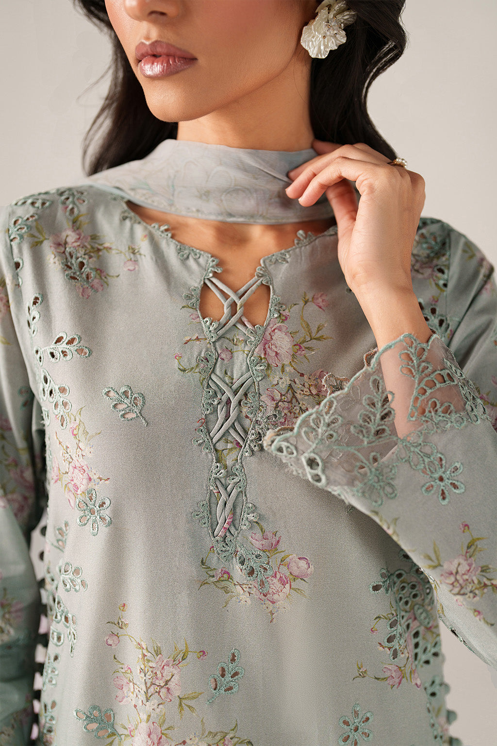 Iznik | Spring/Summer Lawn 26 | SS-12 - Designer Dress - Type : Ladies Clothes - Available at Libayah - 100% Original