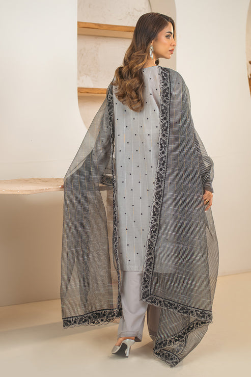 Declare | Eid Collection 25 | P001028 by Declare - Designer Dress - Type: Ladies Clothes - Available at Libayah - 100% Original
