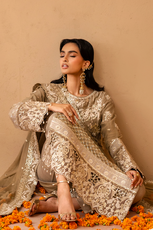ULFAT – authentic Pakistani formal dress from the Emaan Adeel Sheherzadi Formals 25 collection for women in the UK.
