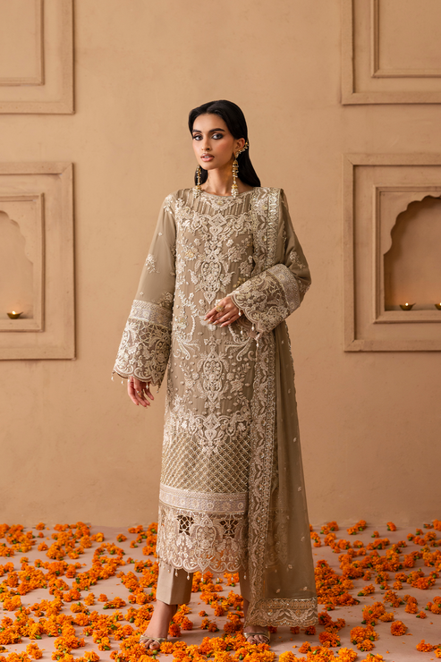 ULFAT – authentic Pakistani formal dress from the Emaan Adeel Sheherzadi Formals 25 collection for women in the UK.