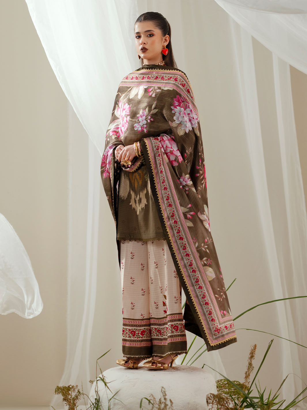 Bin Ilyas | Eres Bonita Viscose 25 | 1102-B by Bin Ilyas - Designer Dress  - Type : Ladies Clothes - Available at Libayah - 100% Original 