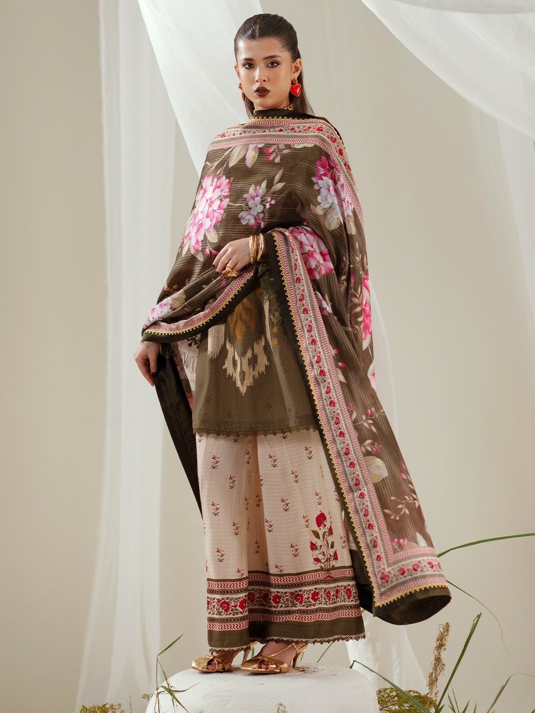 Bin Ilyas | Eres Bonita Viscose 25 | 1102-B by Bin Ilyas - Designer Dress  - Type : Ladies Clothes - Available at Libayah - 100% Original 