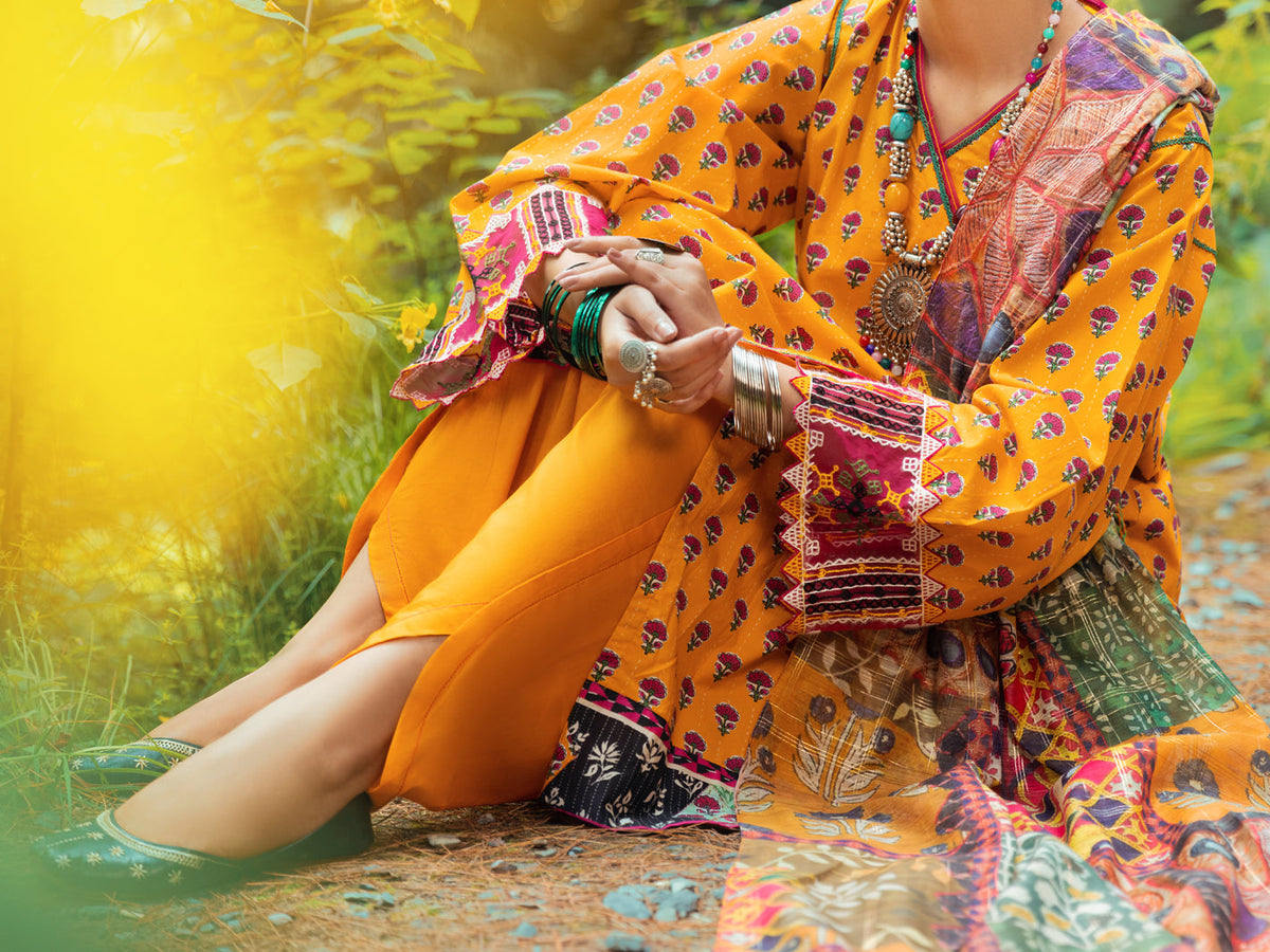 Almirah | Luxury Edit | AWP-3PS-550 by Almirah - Designer Dress - Type: Luxury - Available at Libayah - 100% Original