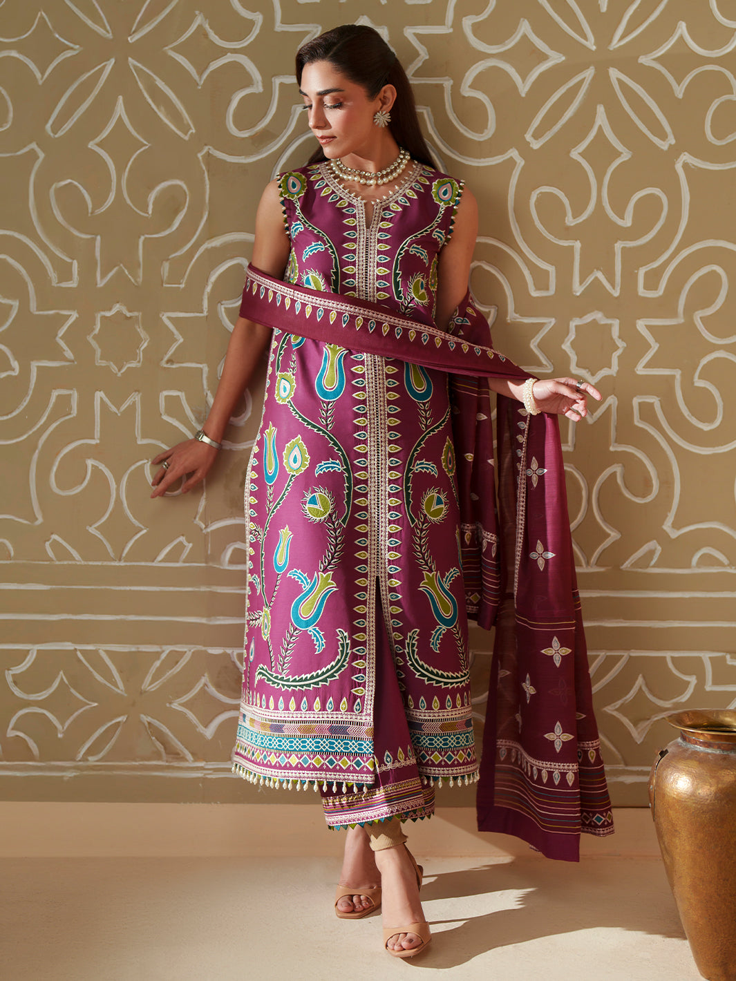 Bin Ilyas | Mashriq Luxury Lawn 26 | D-118-A by Bin Ilyas - Designer Dress  - Type : Ladies Clothes - Available at Libayah - 100% Original 