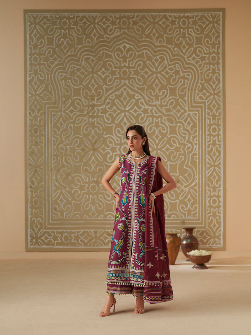 Bin Ilyas | Mashriq Luxury Lawn 26 | D-118-A by Bin Ilyas - Designer Dress  - Type : Ladies Clothes - Available at Libayah - 100% Original 