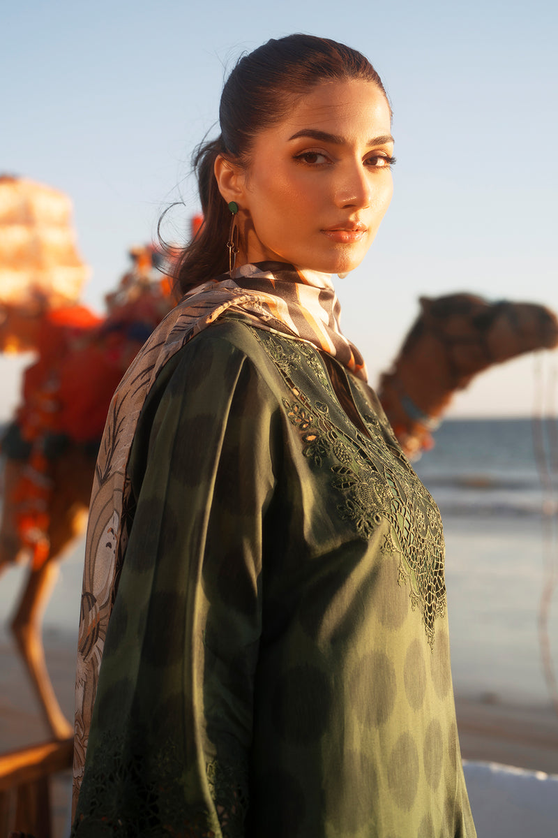 Baroque | Luxury Pret 25 | UF-4064 by Baroque - Designer Dress - Type: Ladies Clothes - Available at Libayah - 100% Original