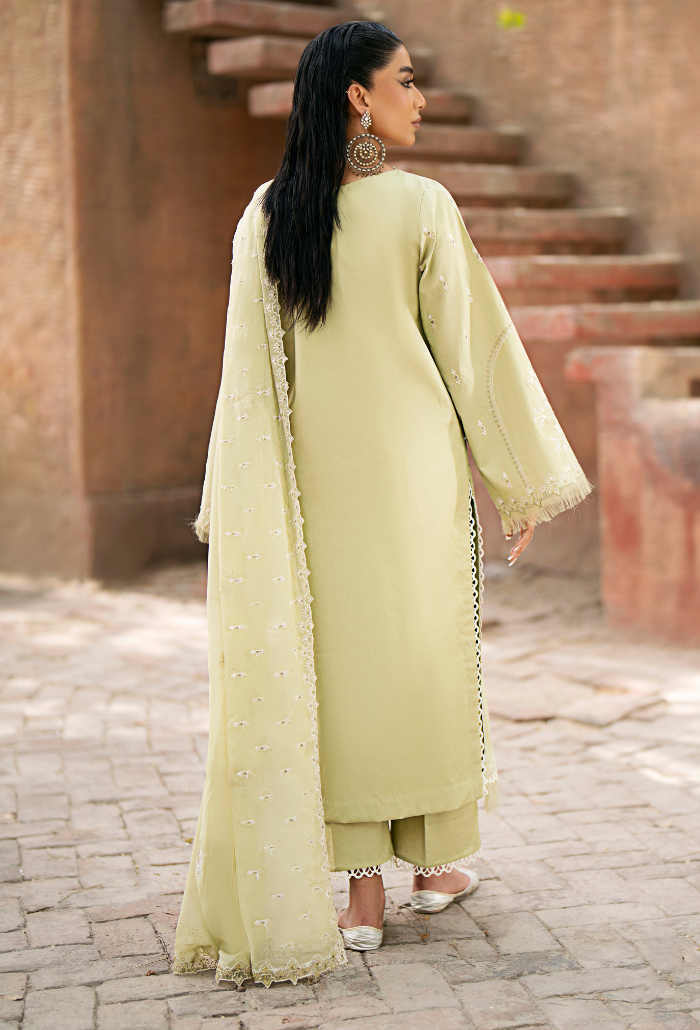 Humdum | Selin Lawn 25 | Selin - D09 by Humdum - Designer Dress - Type: Ladies Clothes - Available at Libayah - 100% Original