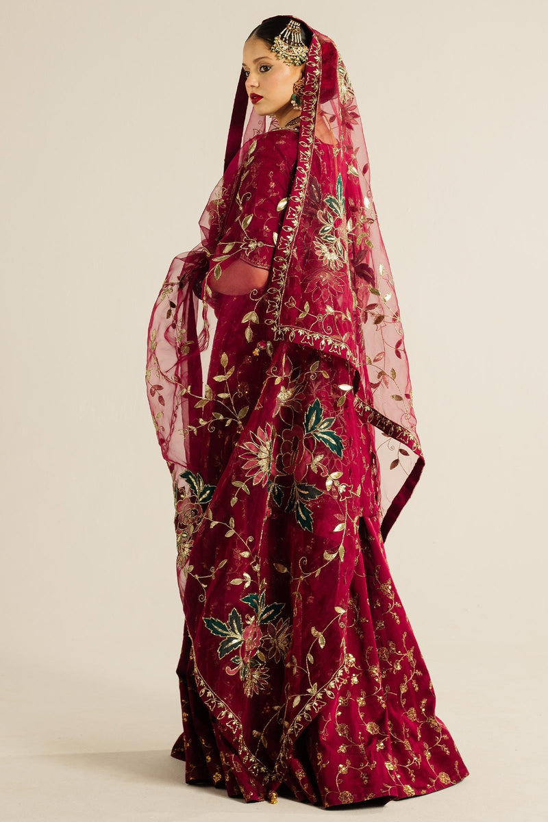 Zara Shahjahan | Wedding Formals 2024 | ZC-4002 by Zara Shahjahan - Designer Dress - Type: Ladies Clothes - Available at Libayah - 100% Original