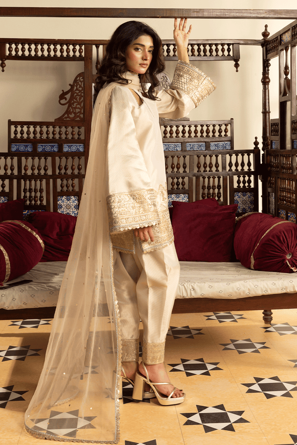 Erum Khan | Intezar e Eid | Nazaakat - Designer Dress - Type : Ladies Clothes - Available at Libayah - 100% Original